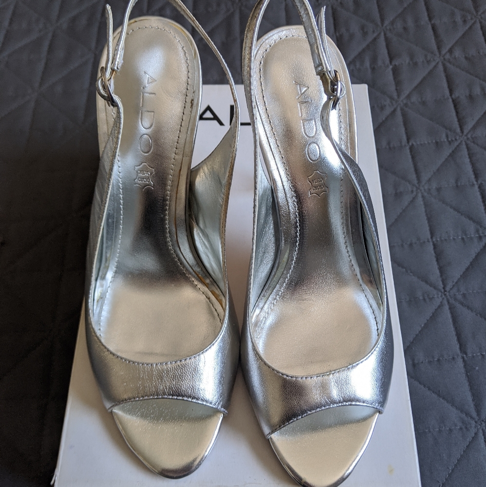 Aldo Silver Slingback Heels - Picture 2 of 5